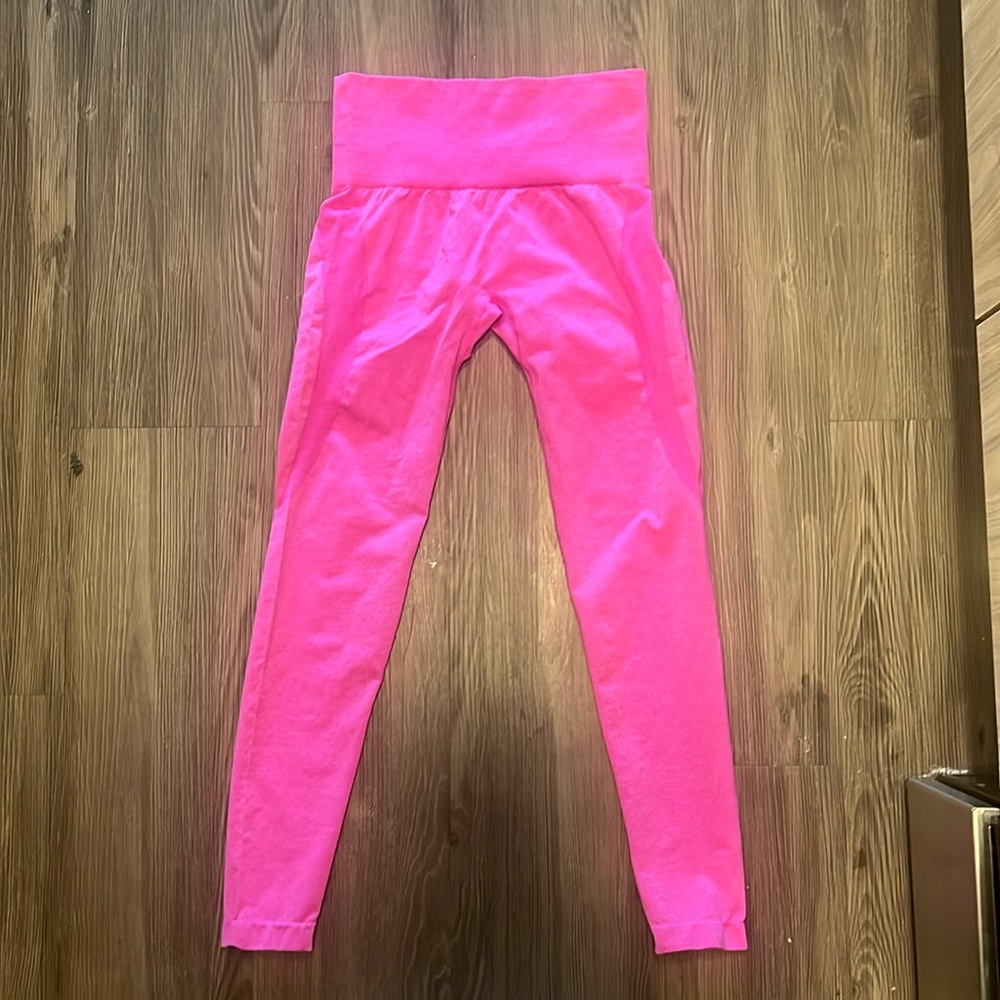 Nvgtn leggings pink like new